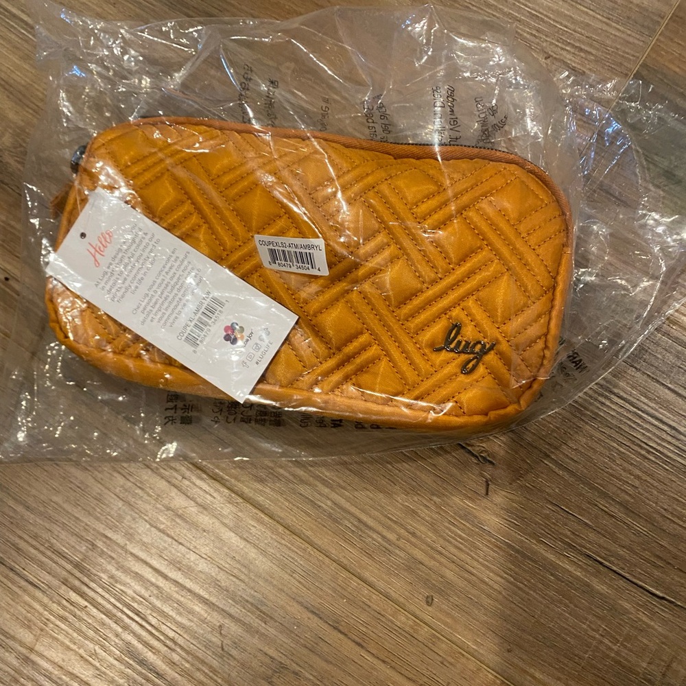 Lug - CoupeXL
Amber yellow